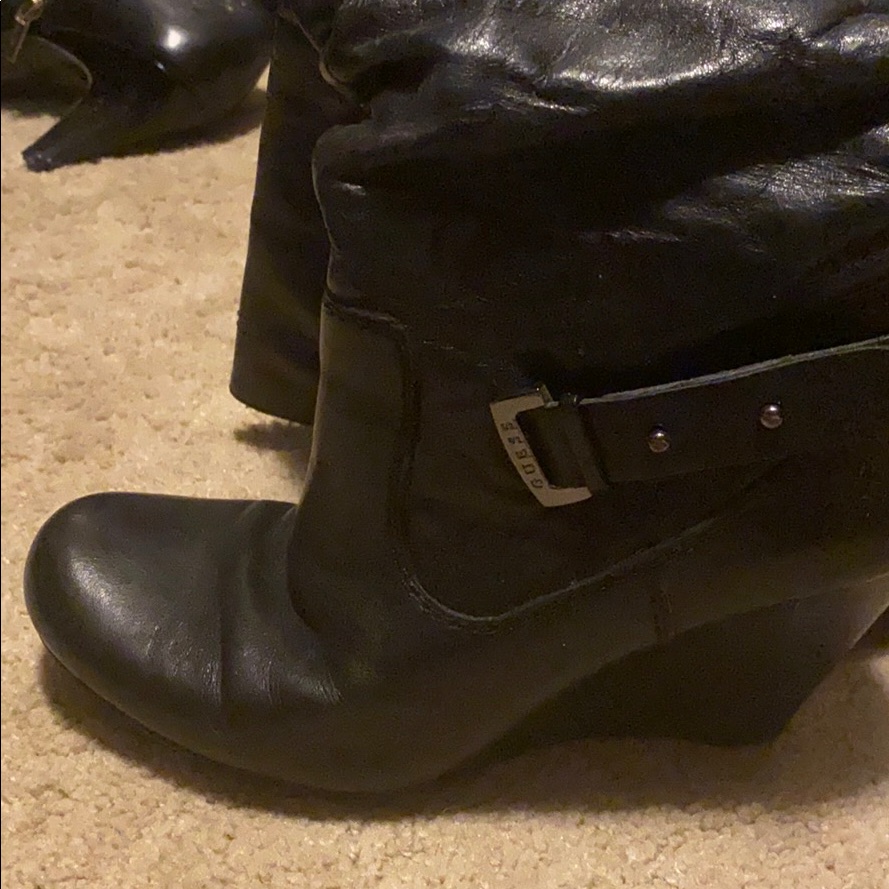 Wedge Pull Up Boot